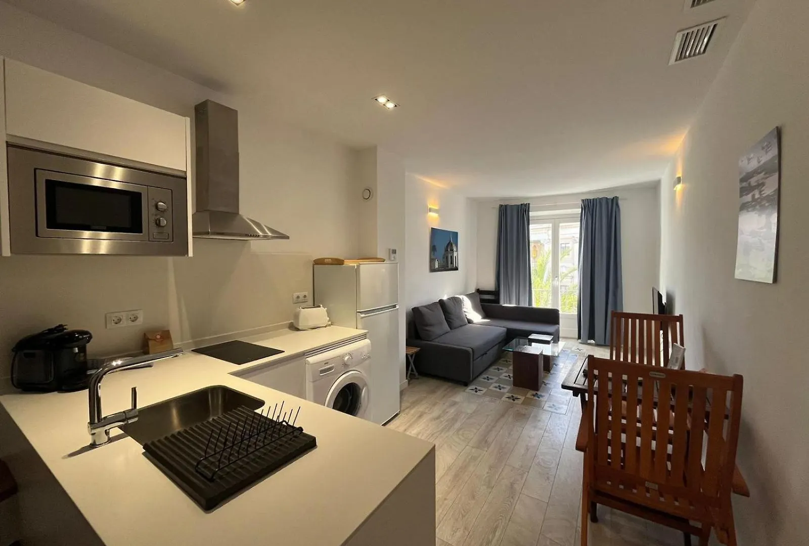 Apartamento The Traveller`s house Atico la plaza con terraza mirador Cádiz