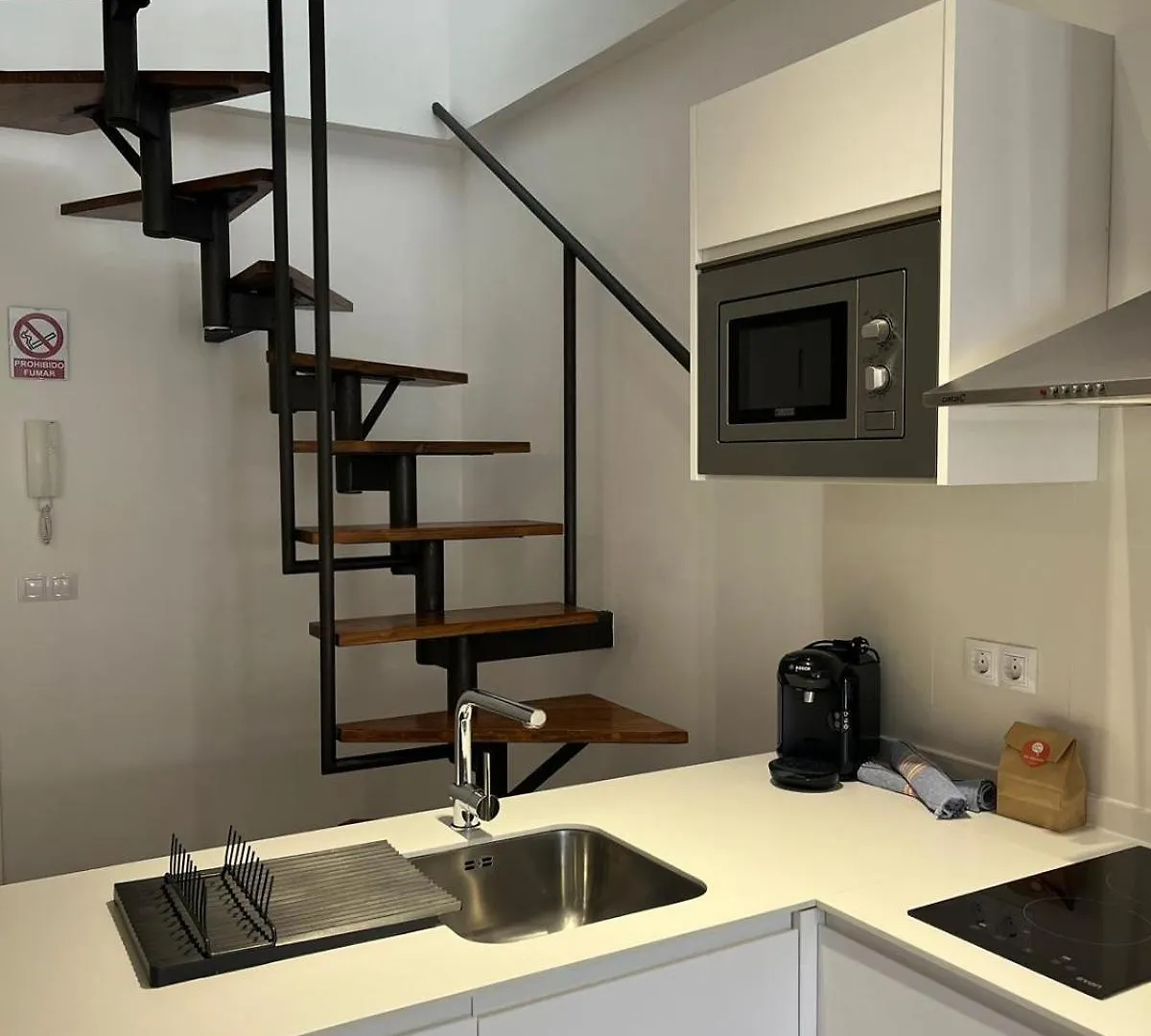 Apartamento The Traveller`s house Atico la plaza con terraza mirador Cádiz